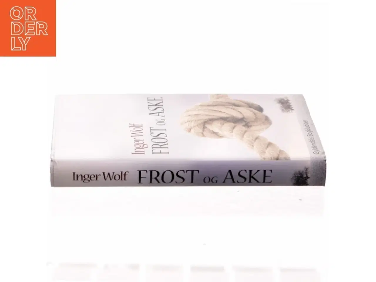 Billede 2 - Frost og aske af Inger Wolf (Bog)