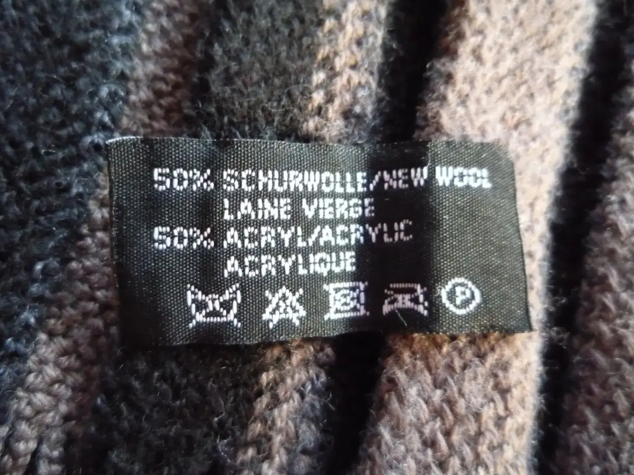 Billede 3 - Stribet halstørklæde i uld/acryl