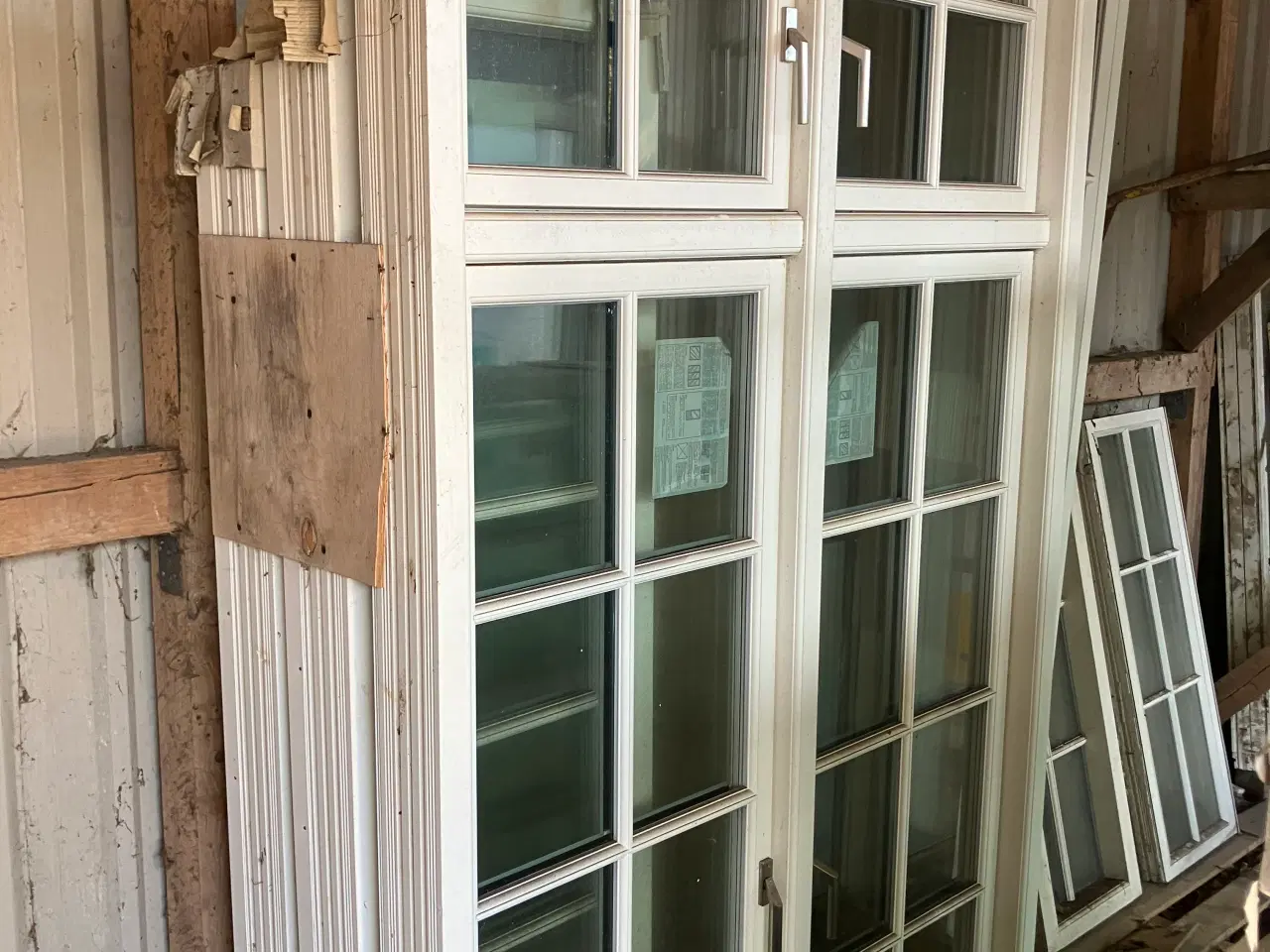 Billede 4 - Vinduer store og små samt 3 terassedøre 16stk ialt