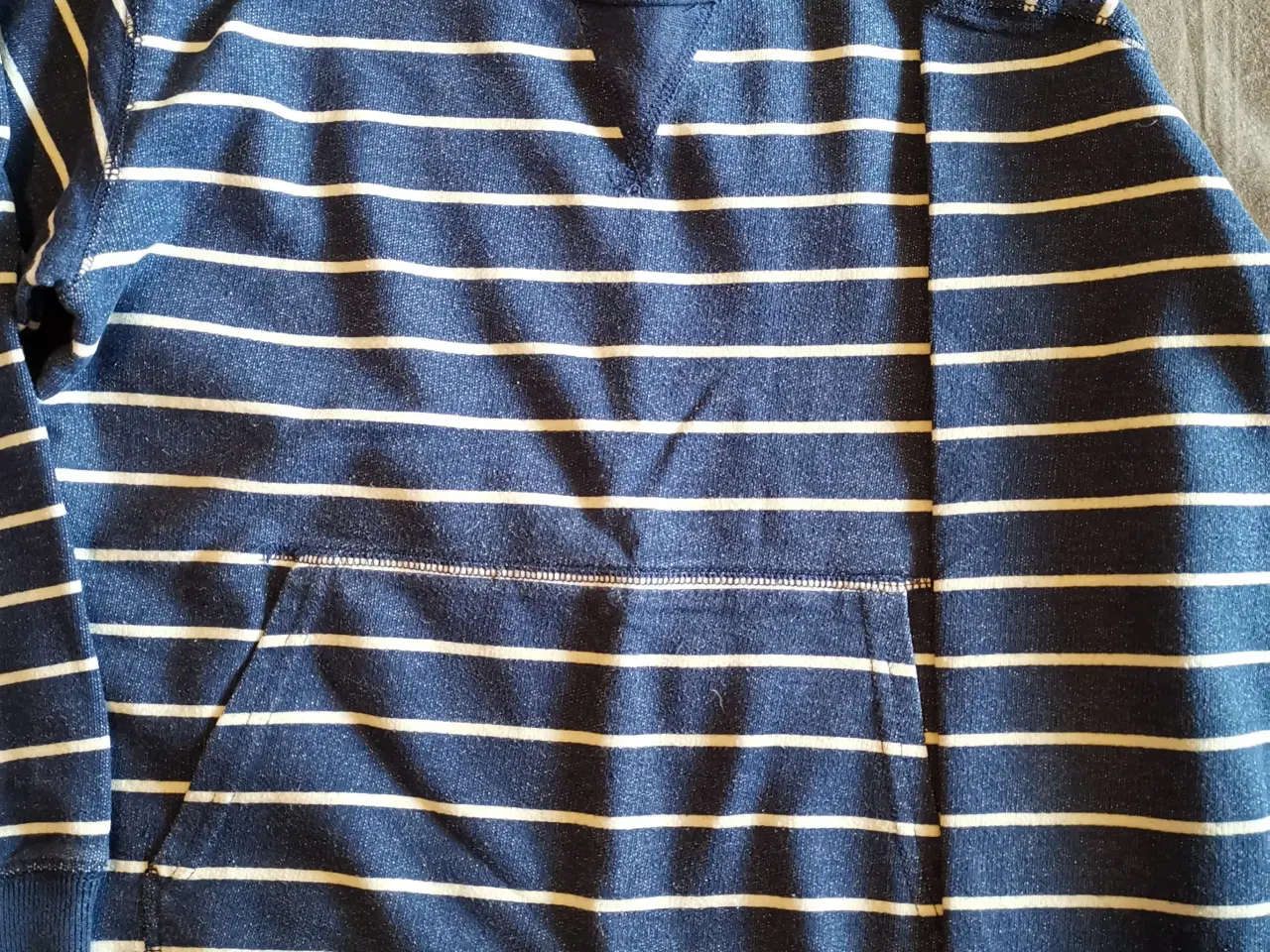 Billede 5 - Drenge bluse/t-shirt forskellige (sælges samlet)