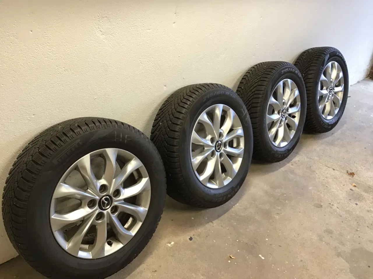 Billede 3 - Næsten nye vinterdæk sælges