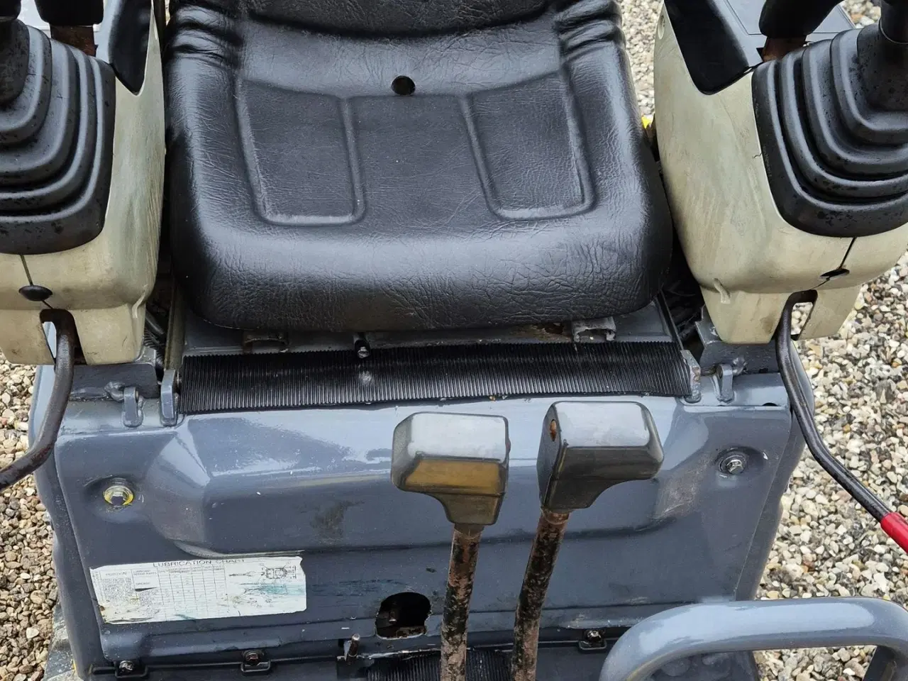 Billede 16 - New Holland E9 SR / 2900 timer / med skovlsæt / pæn stand