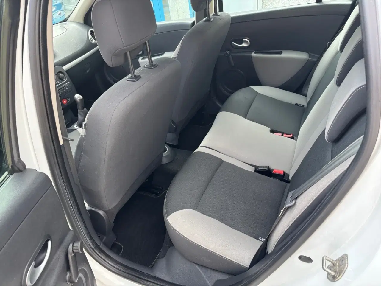 Billede 7 - Renault Clio III 1,2 16V Authentique Sport Tourer