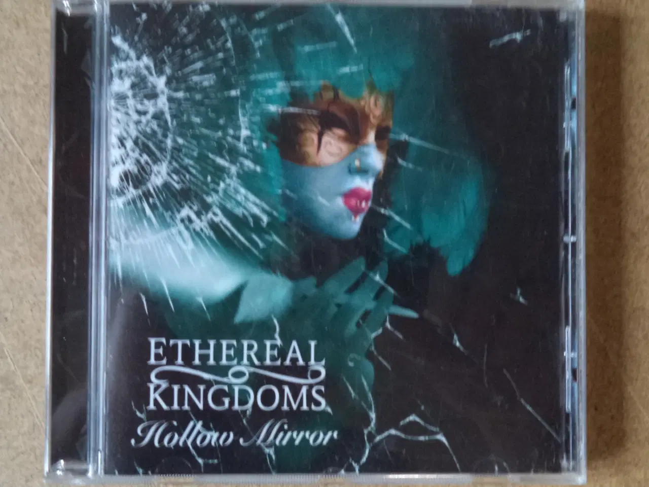 Billede 1 - Ethereal Kingdoms ** Hollow Mirror                