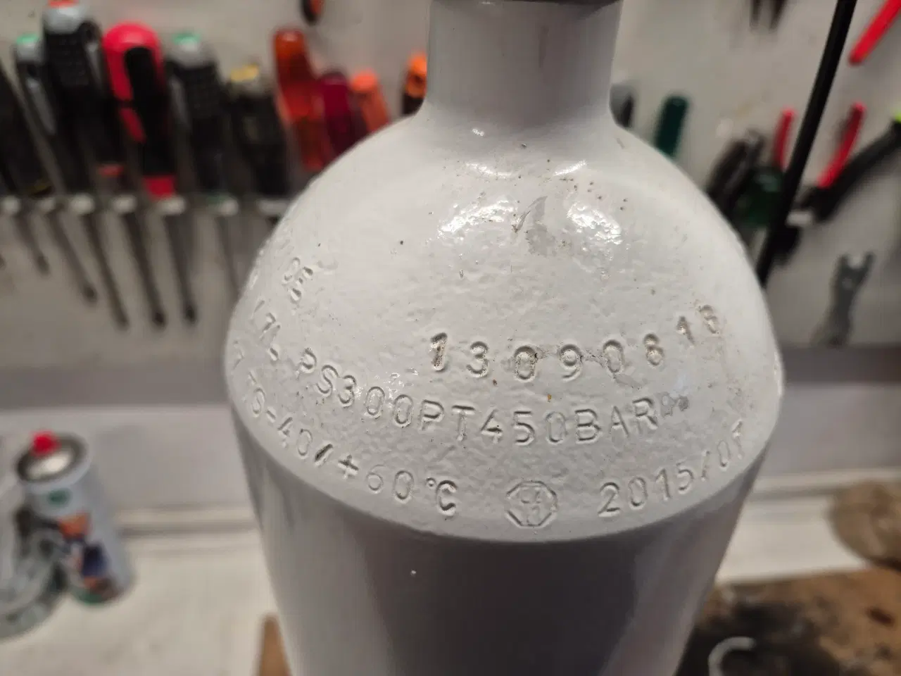 Billede 6 - Vitkovice trykflaske 7 liter stål hvid konverteret