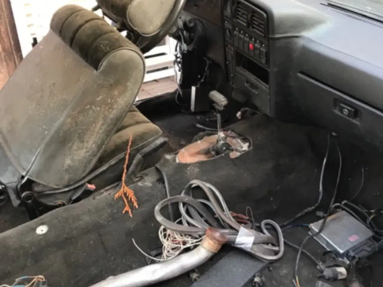 Billede 7 - Veteranbil  Med alle stumper