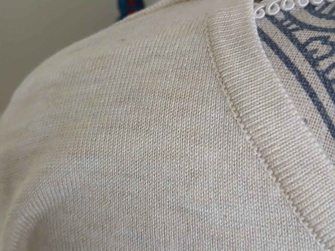 Billede 3 - Trøje. Saint Tropez. Medium/38