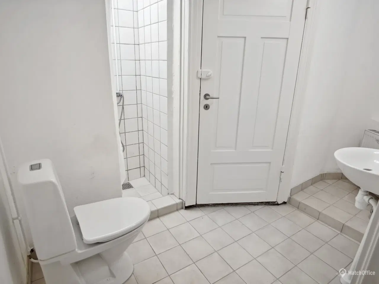 Billede 6 - Dejligt mindre iværksætter kontor.