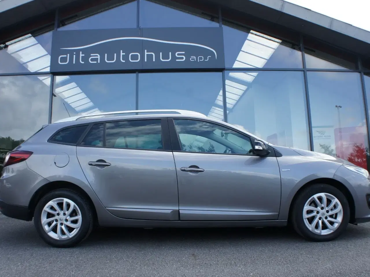 Billede 4 - Renault Megane III 1,5 dCi 110 Expression Sport Tourer