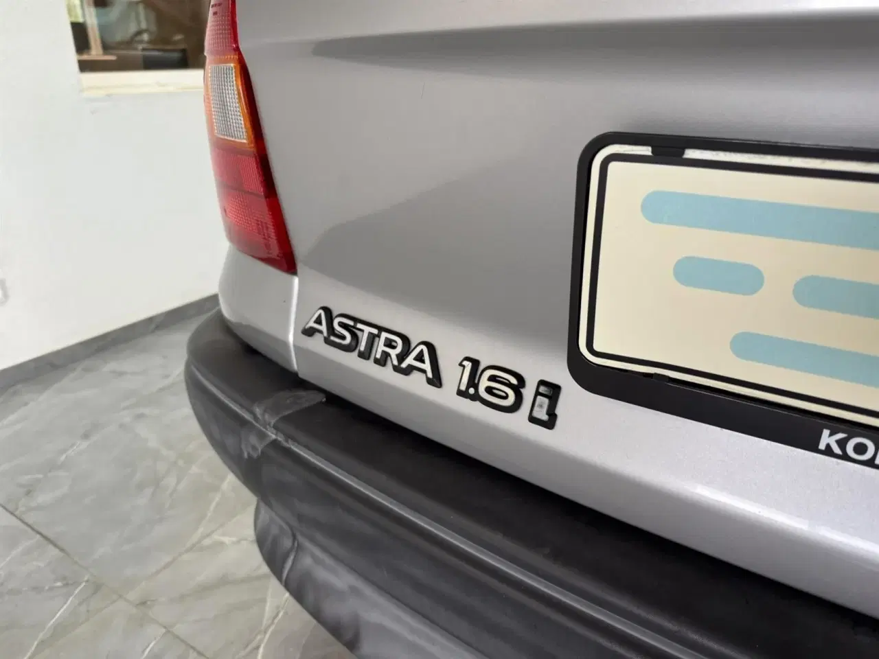 Billede 18 - Opel Astra 1,6 i GL 75HK 5d
