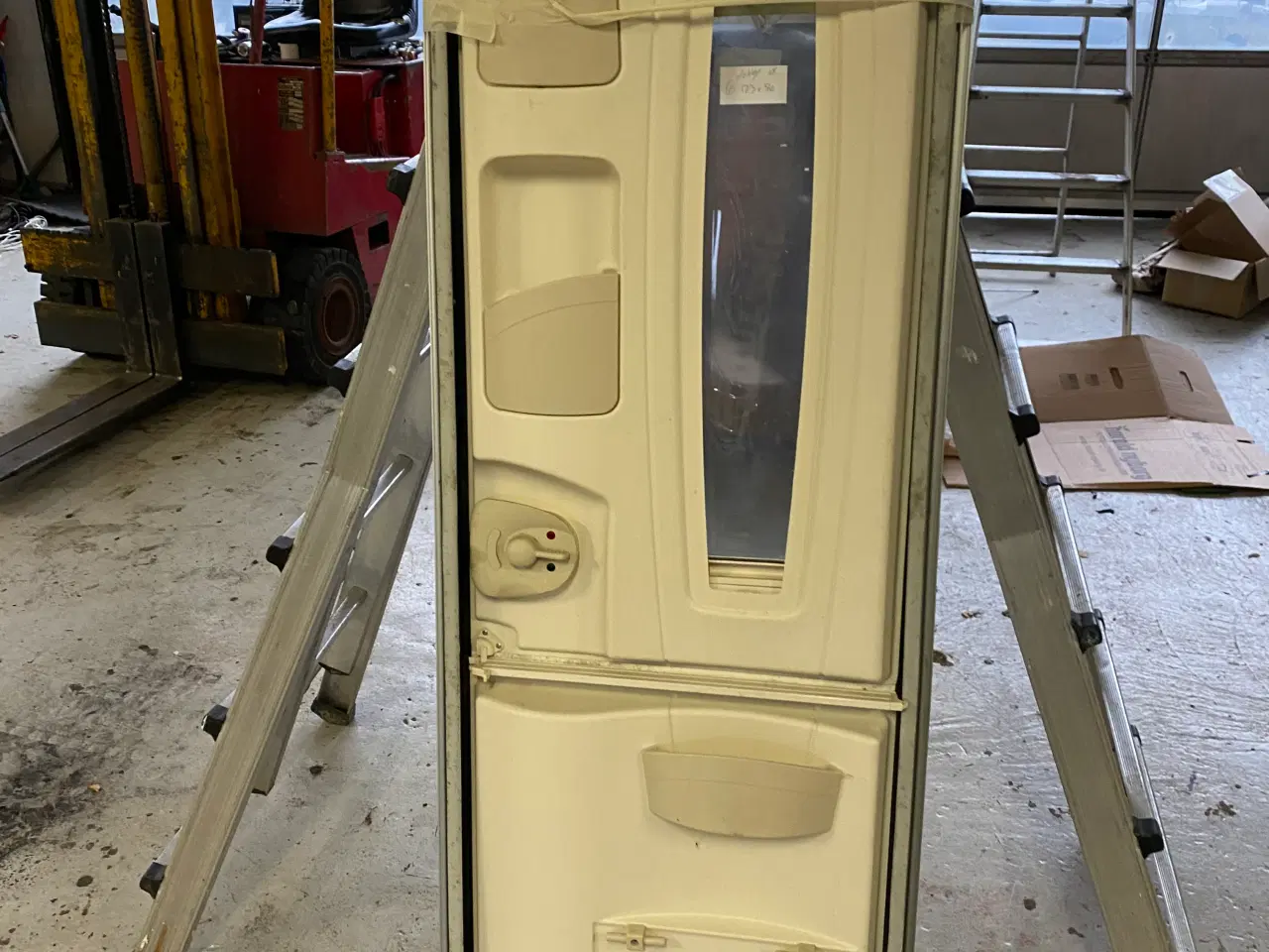 Billede 2 - Hobby dør årg 2008