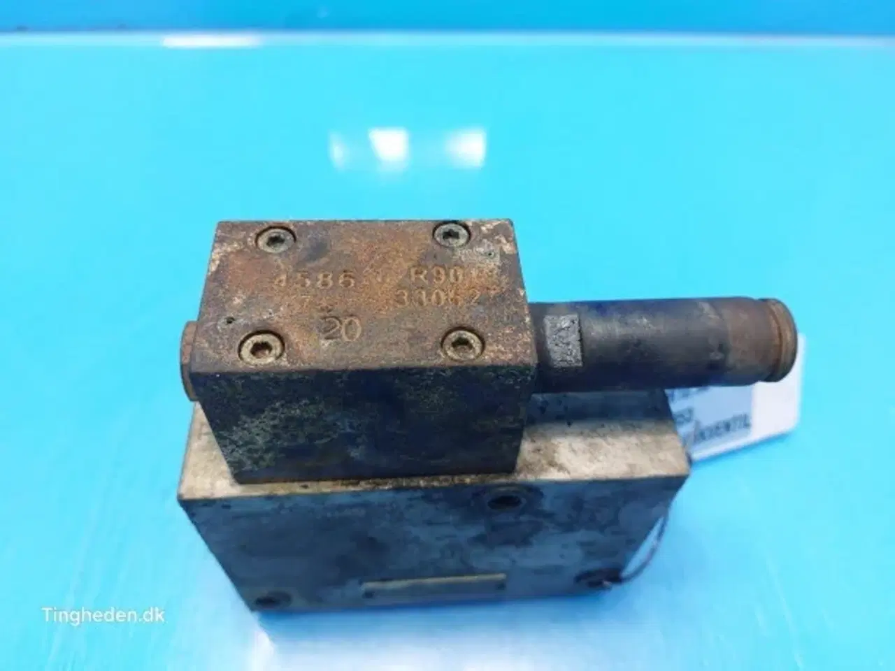 Billede 10 - New Holland CR10.90 Hydraulikventil 87623353