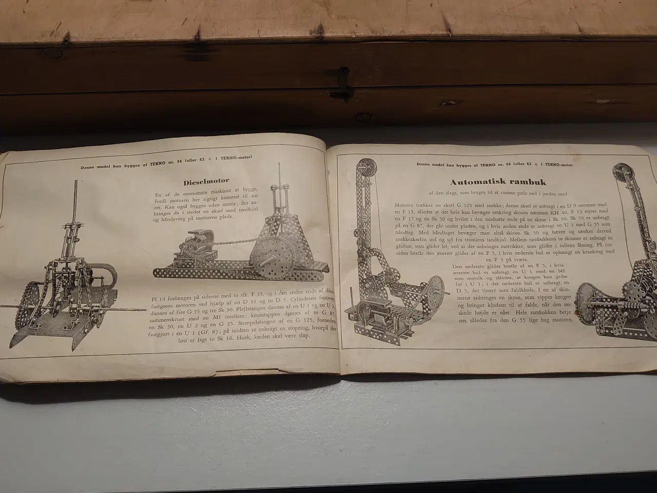 Billede 4 - Tekno Ingeniør dele + trækasse. 1950´erne.