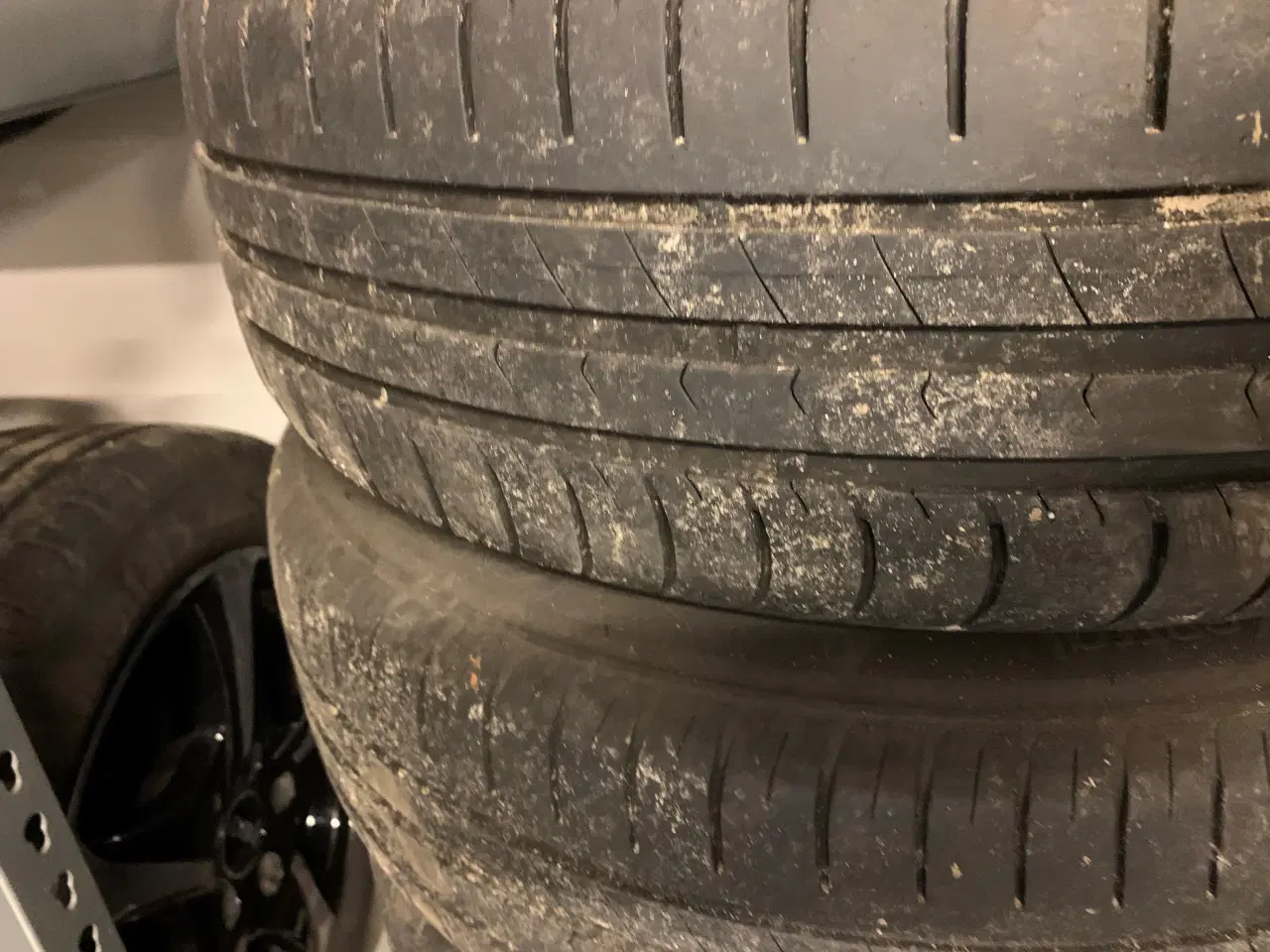 Billede 2 - Stålfælge med dæk