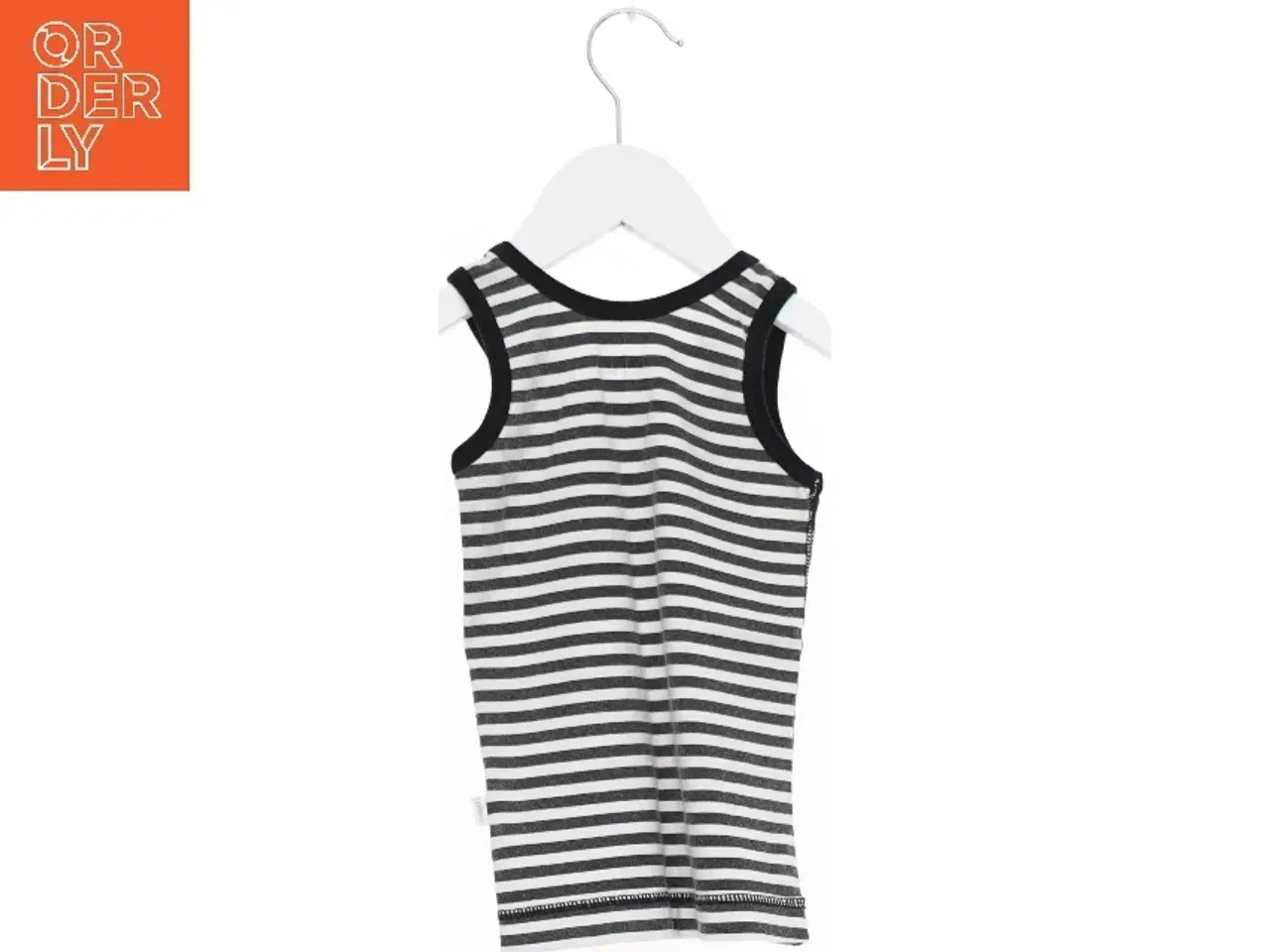 Billede 2 - Undertrøje med mønster og striber fra Joha (str. 92)