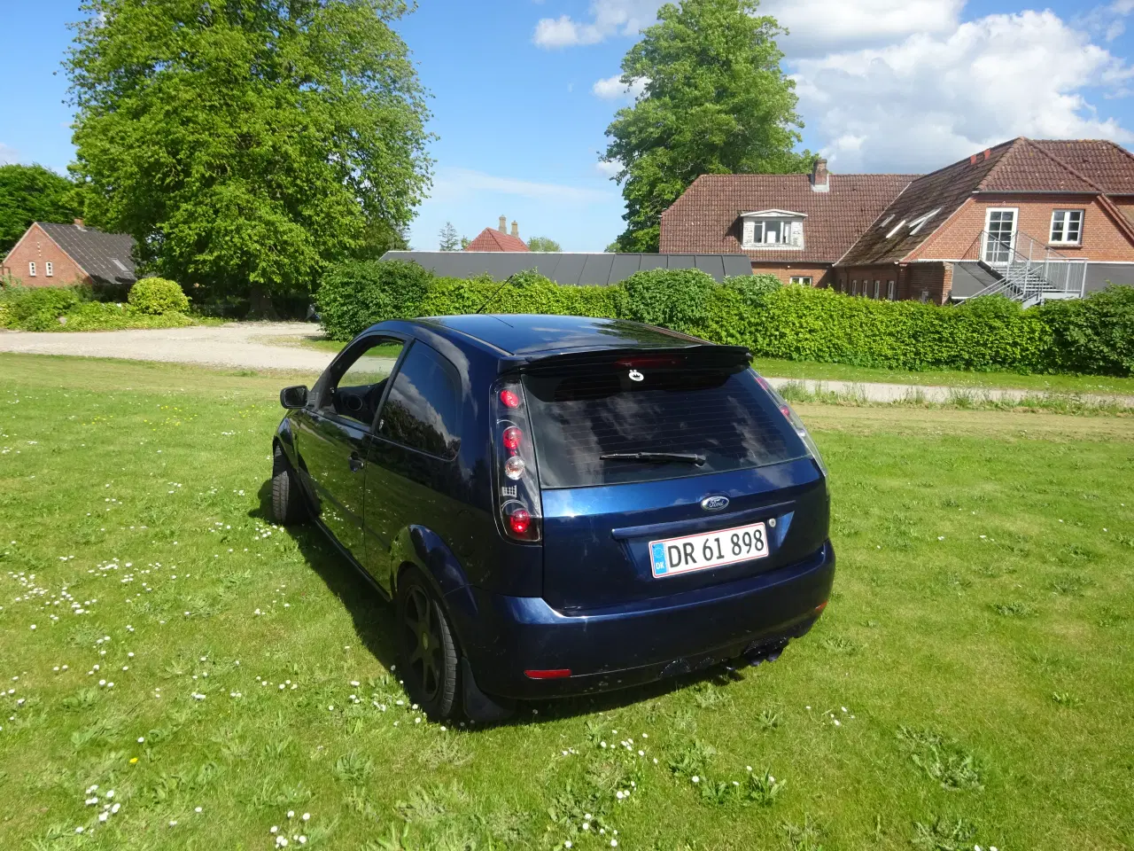 Billede 4 - Flot Ford Fiesta 1,6  100 hk