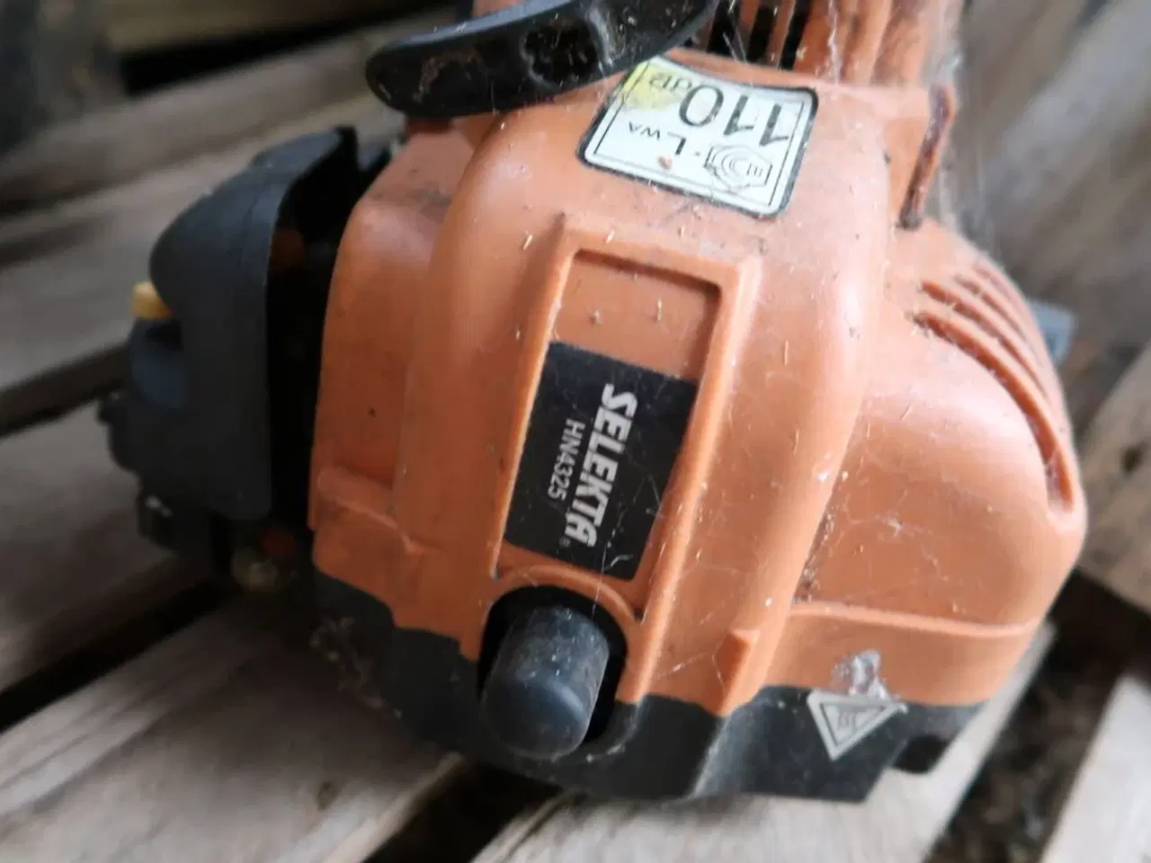 Billede 4 - Buskrydder SELEKTA HN4325