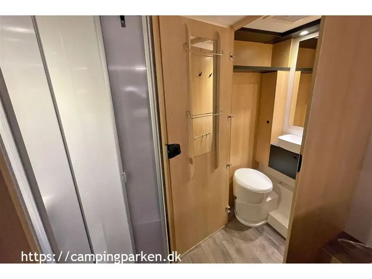 Billede 12 - 2024 - SunLight T 690L Adv. Edition aut. Sunlight autocamper med meget udstyr, automatgear og få kilometer