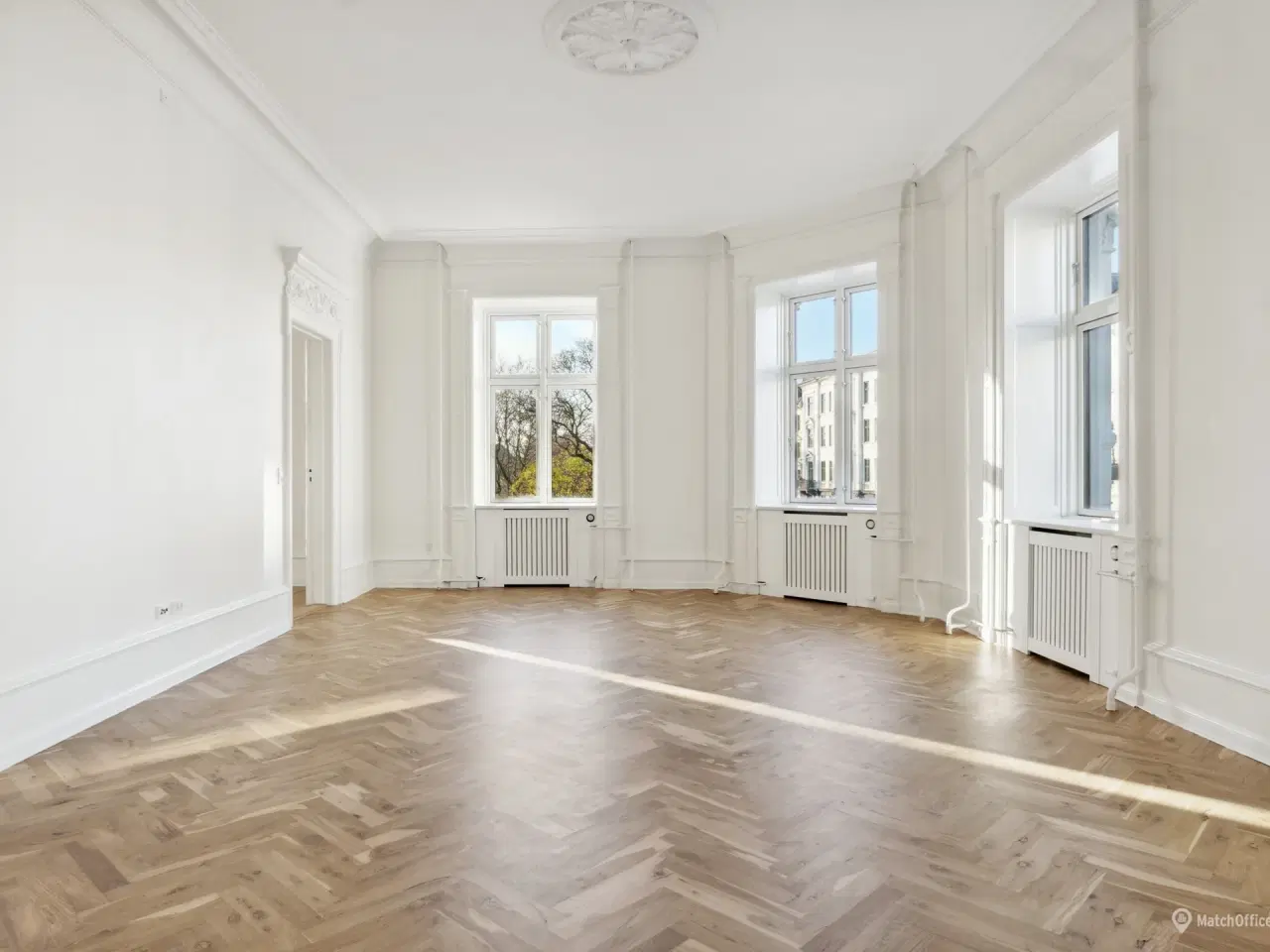 Billede 5 - udlejningsejendom med 13 bolig- og 7 erhvervslejemål med Ørstedsparken som nabo