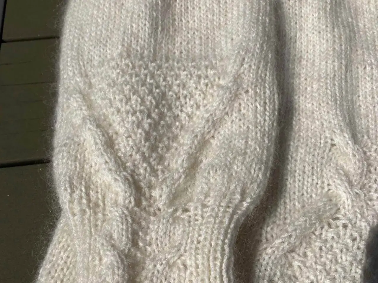 Billede 6 - Strikket cardigan sælges