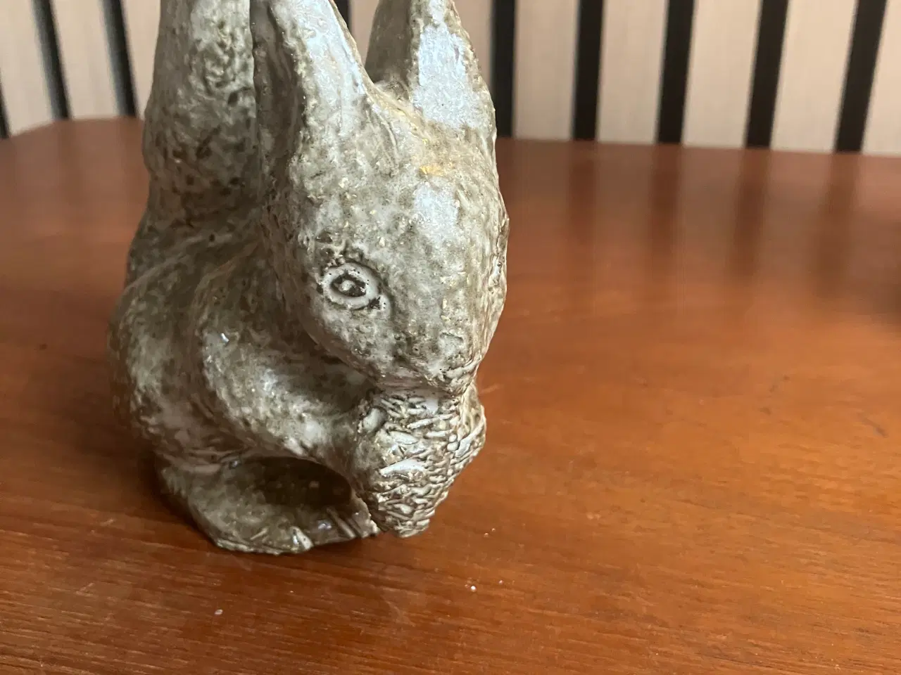 Billede 3 - Sød egeren i keramik/stentøj