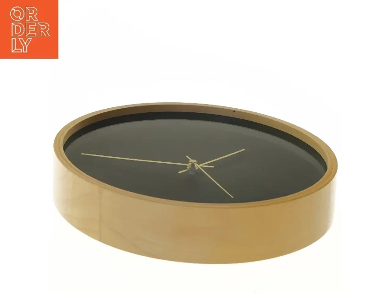 Billede 3 - Vægur med sort urskive fra Søstrene Grene (str. Ø 26,5 cm)