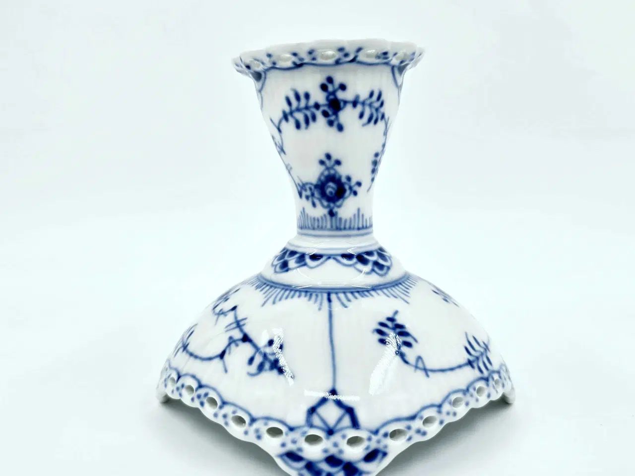 Billede 8 - Musselmalet Helblonde Lysestage Porcelæn 