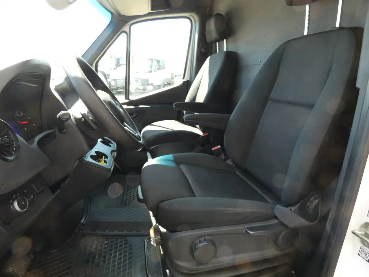 Billede 9 - Mercedes-Benz Sprinter 316 2,1 CDI A2 H2 RWD 7G-Tronic 163HK Van Aut.