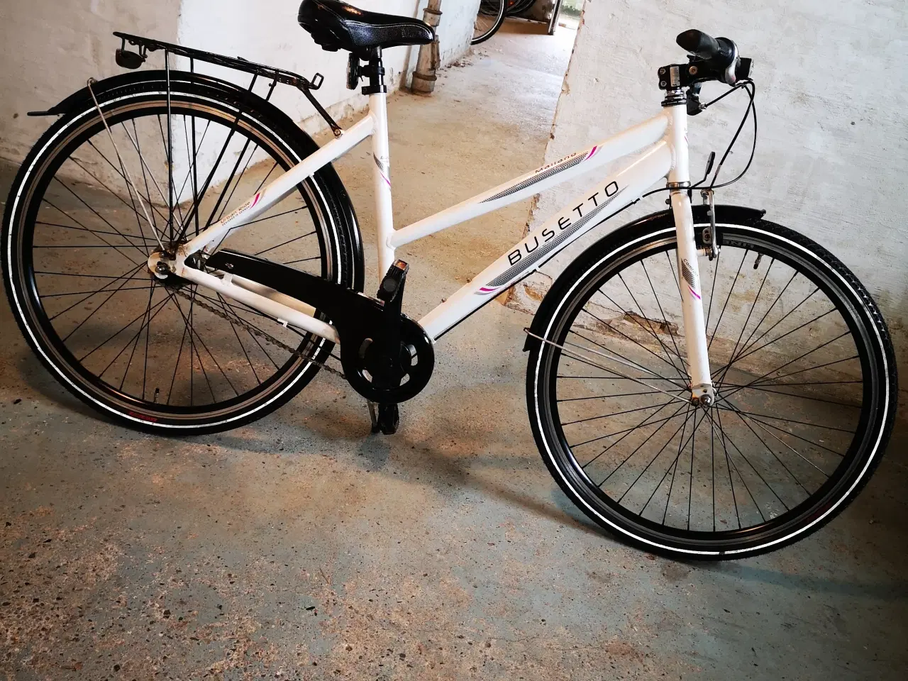Billede 1 - BUSETTO 28"  52cm 