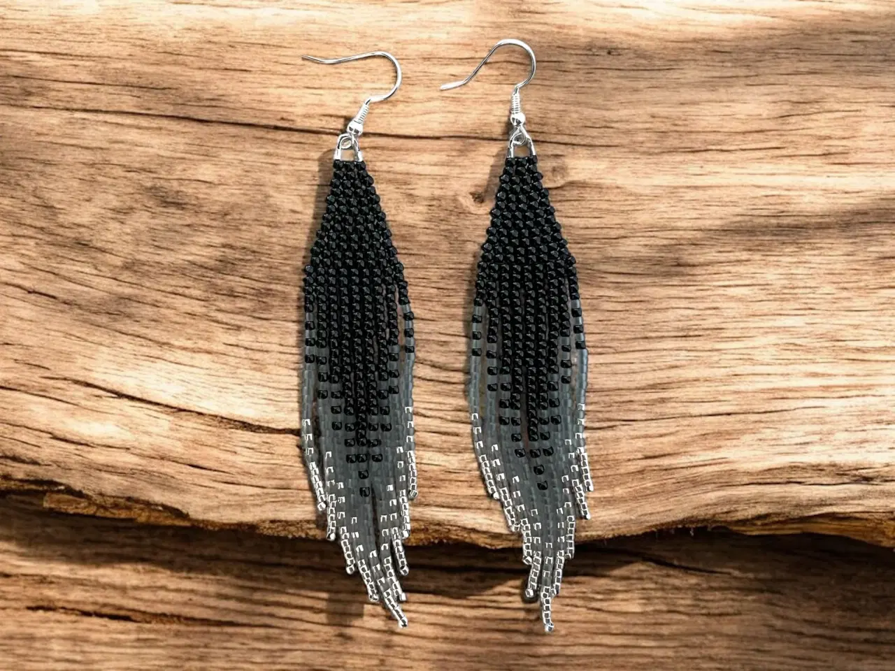 Billede 2 - Grønlandske øreringe, håndlavede 