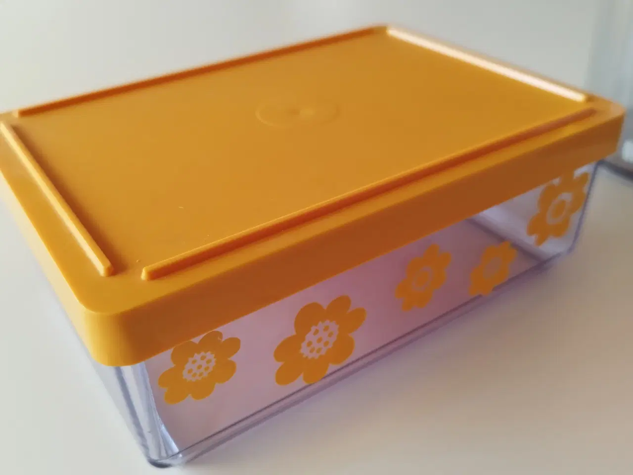 Billede 4 - Plast dåser KOLD design vintage