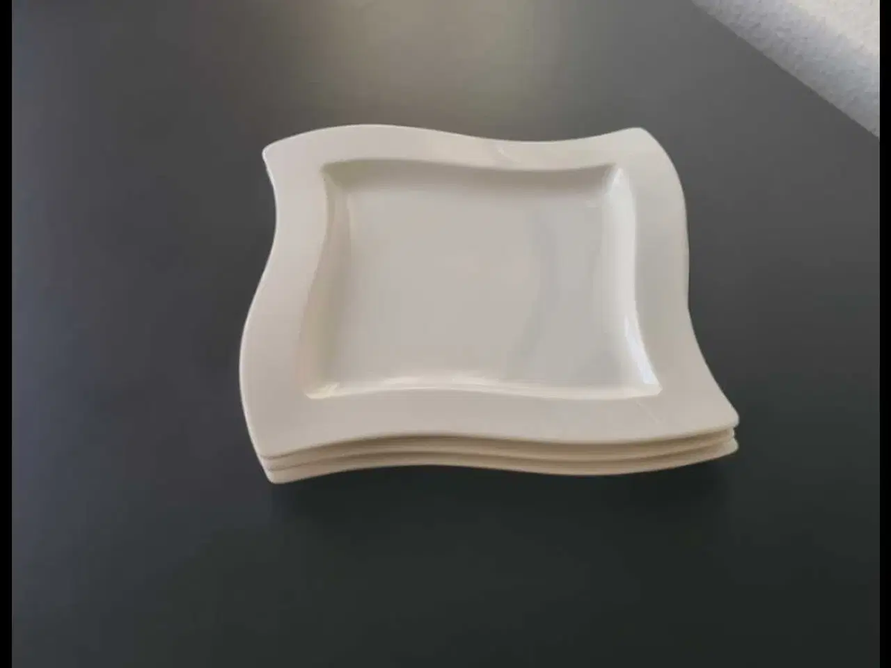 Billede 2 - 3 stk Villeroy & Boch tallerkner sælges sammen.