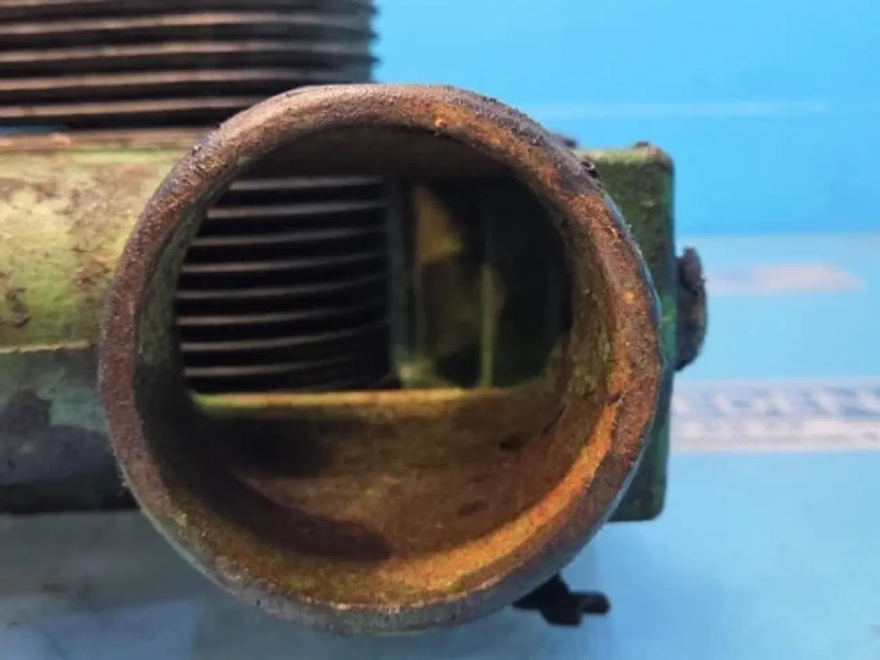 Billede 12 - John Deere 6125HZ001 Oliekøler RE500657