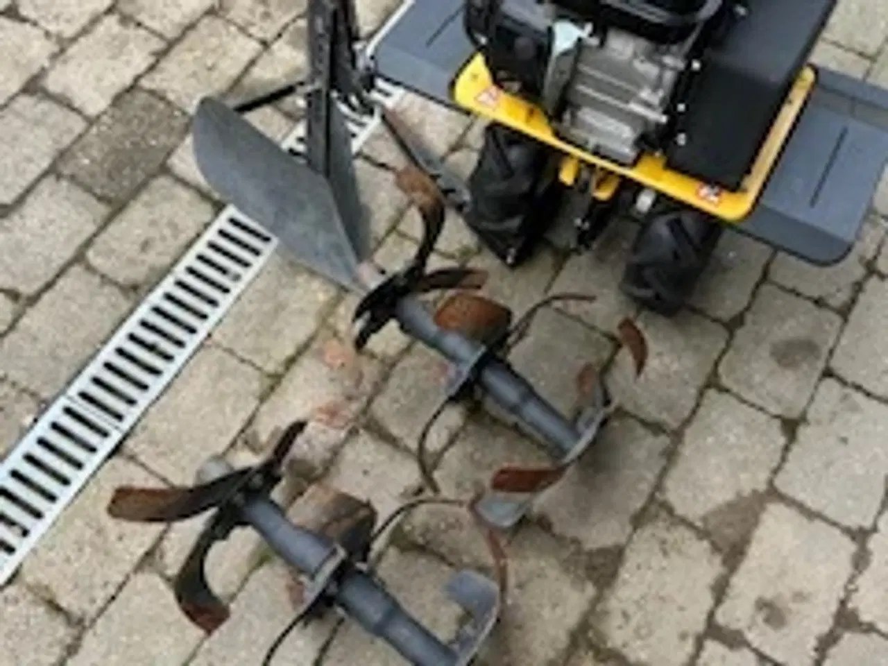 Billede 2 - Velholdt Texas Lilli 534