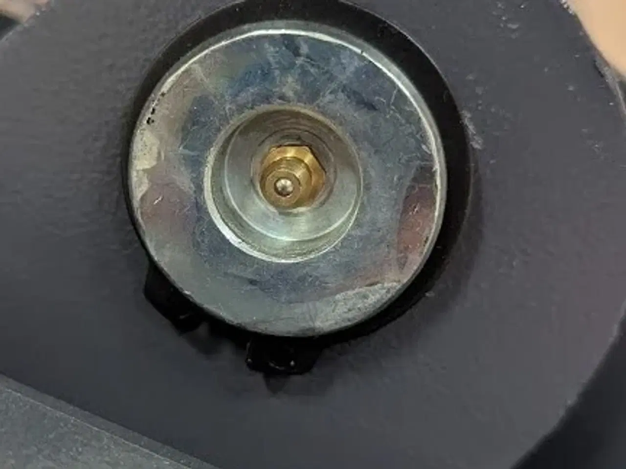 Billede 19 - Bulldog Lifters PMS-635BI 3.5 Ton hydraulisk sakse lift til nedbygning i gulv løfter i fuld højde