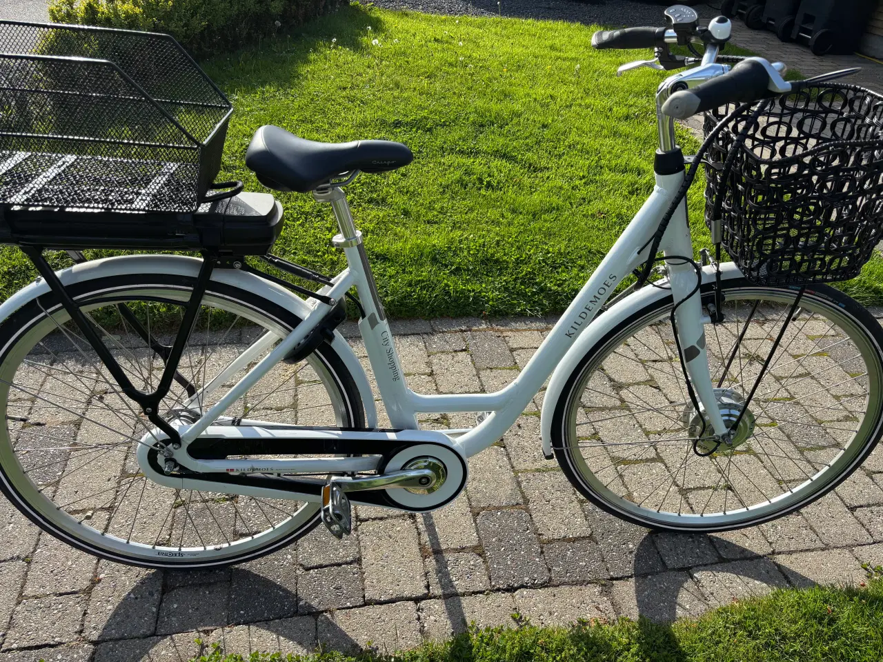 Billede 4 - Flot kildemose elcykel. Næsten ikke brugt