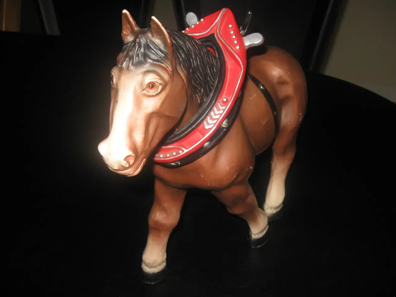 Billede 1 - Legetøjs hest