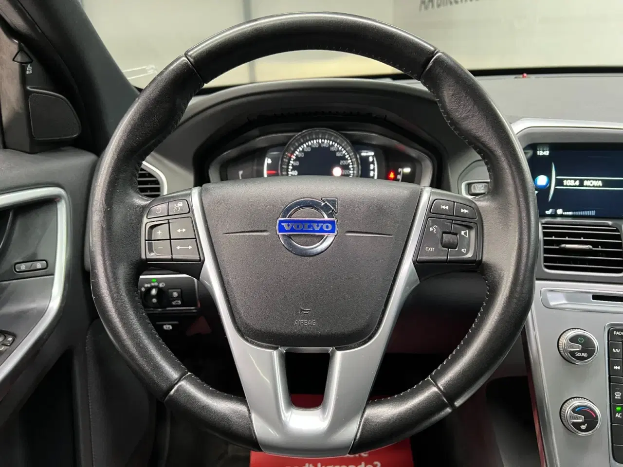 Billede 9 - Volvo XC60 2,0 D4 190 Momentum aut.