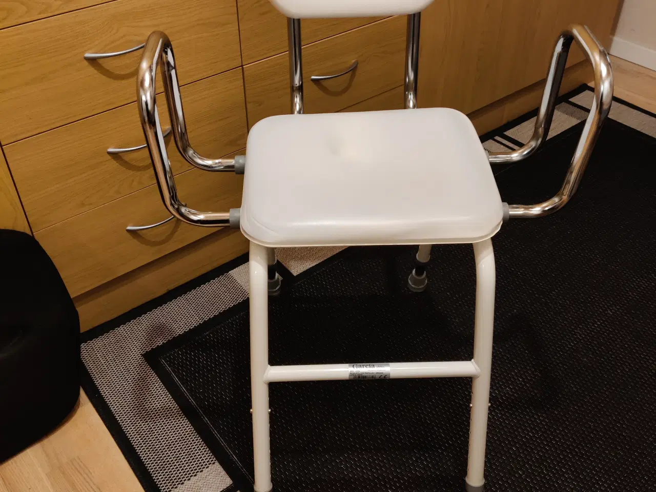 Billede 3 - Stol til den ældre