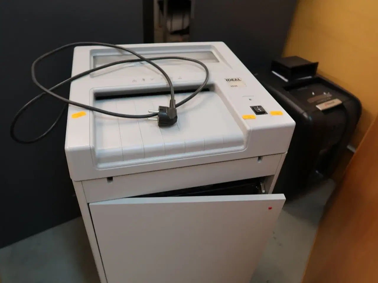 Billede 3 - Makulator IDEAL 2600