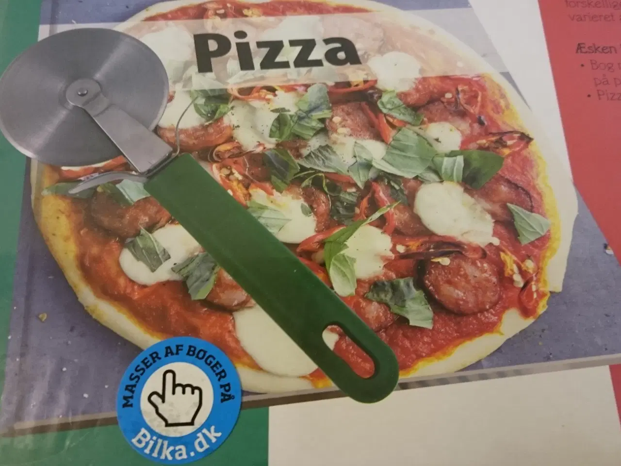 Billede 4 - Pizza Bog og Pizzaskærer fra Globe.