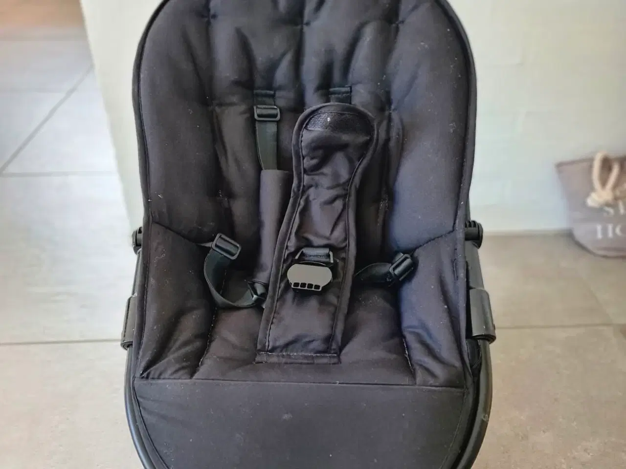 Billede 1 - Skråstol - fra ny babyroom