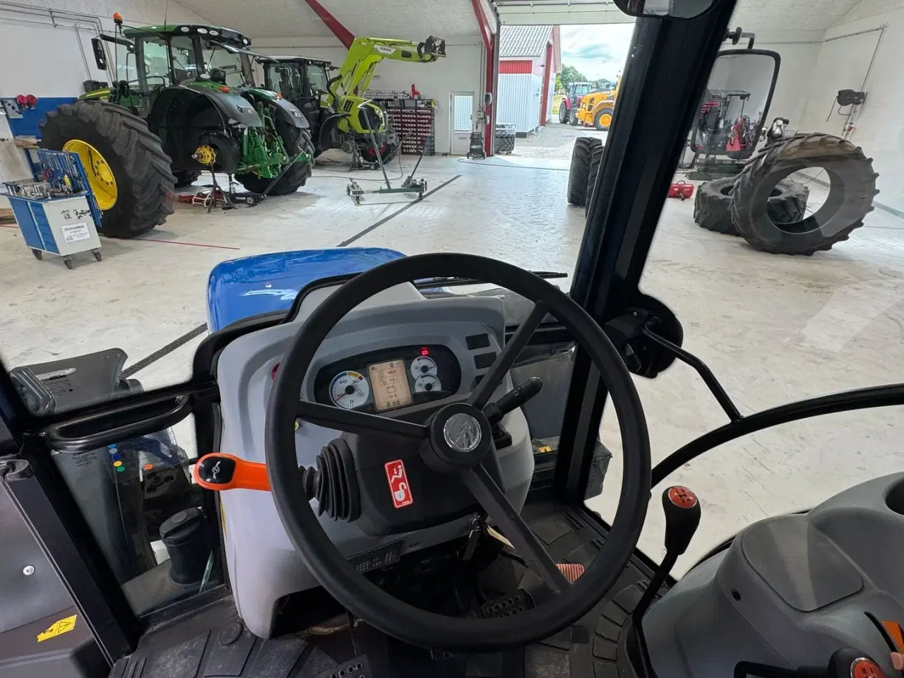 Billede 19 - New Holland TD5.85 KUN 150 TIMER OG AIRCON!