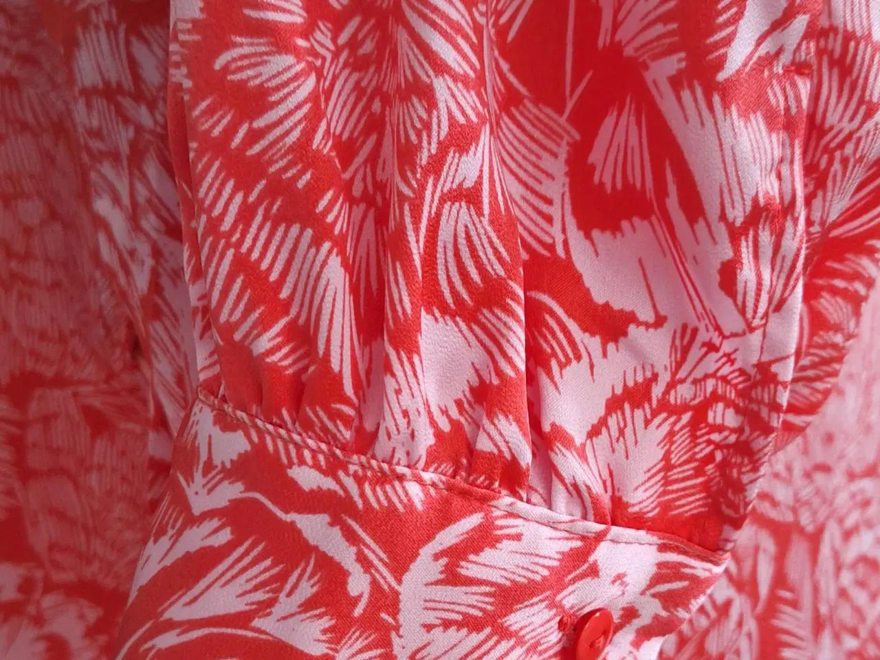 Billede 4 - MSCH skjorte