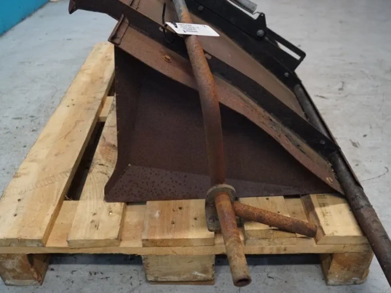 Billede 7 - Case 8010 Ledeplade 87380015