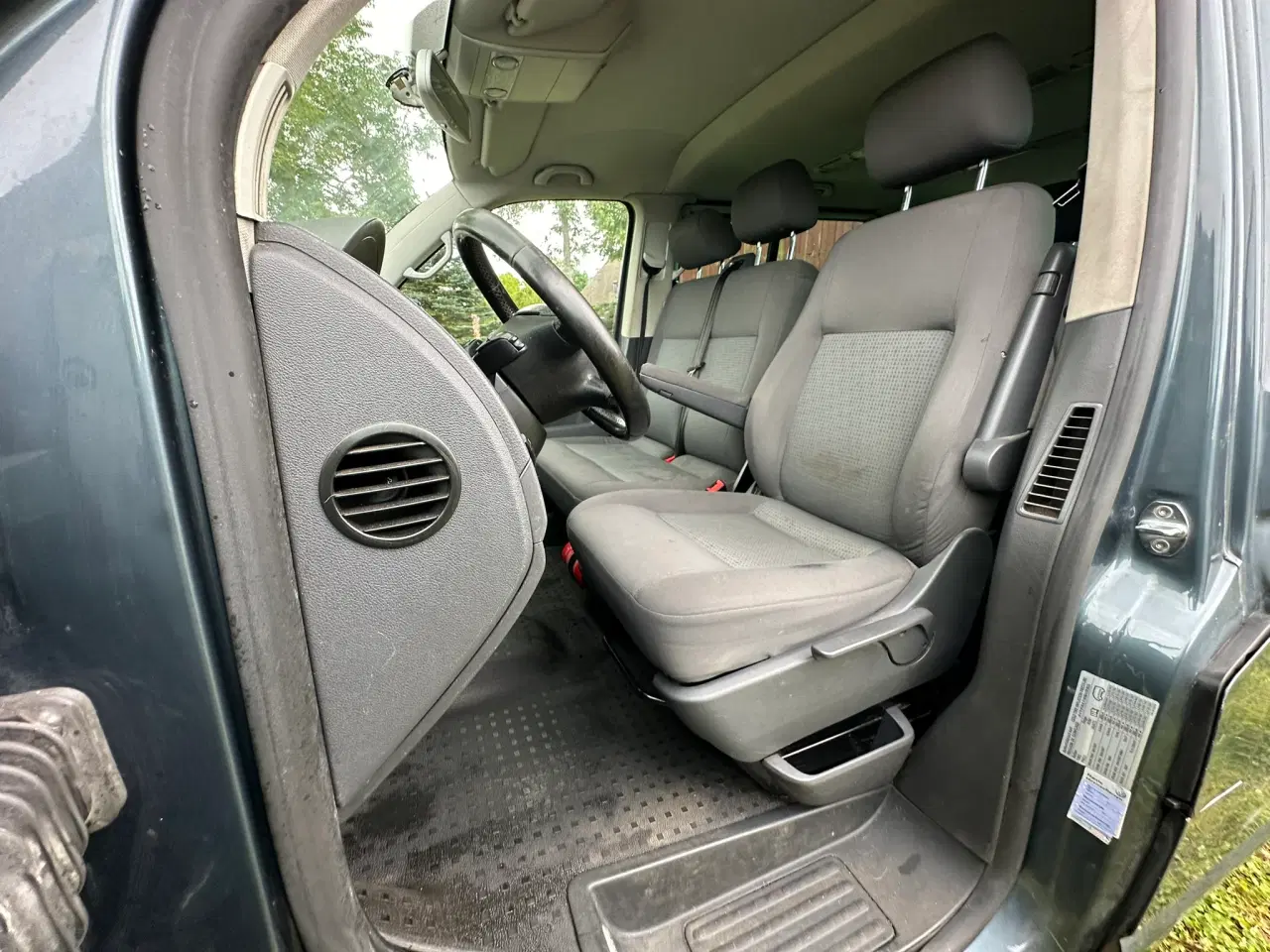 Billede 14 - VW Caravelle 2,5 TDI comfortline 9 PERSONBIL