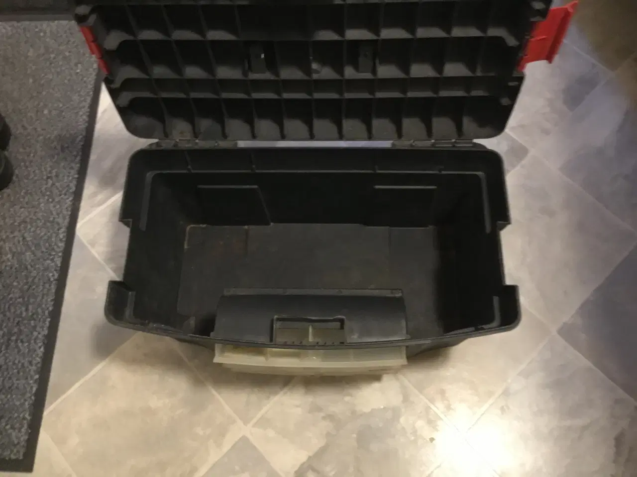 Billede 4 - Værktøjskasse