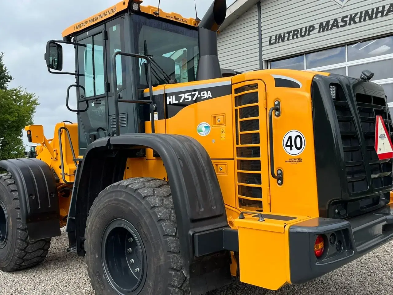 Billede 9 - Hyundai 757-9A XTD med lang-arm. En-ejeres maskine med Lock-UP.