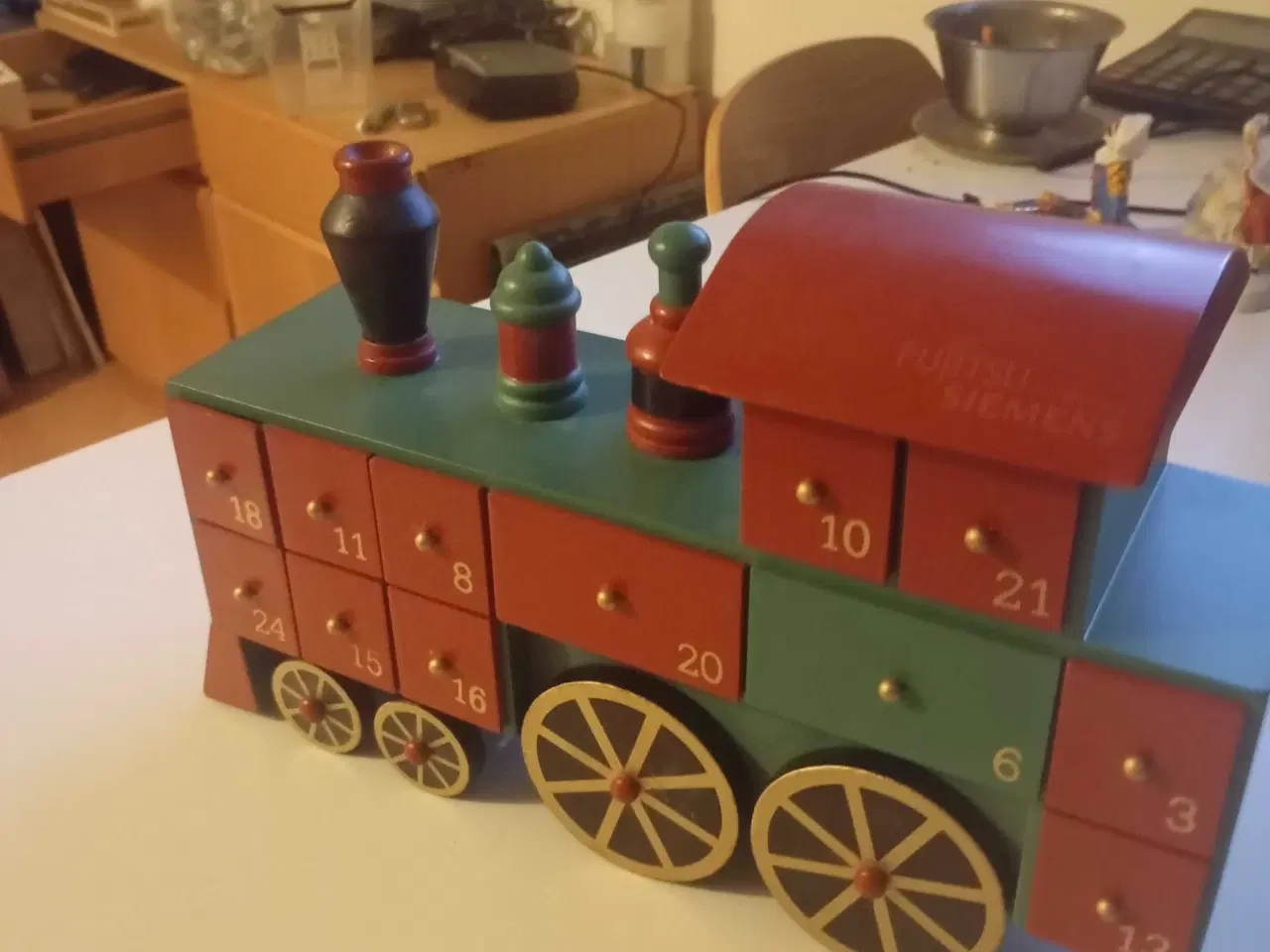 Billede 3 - Tog julekalender i træ 
