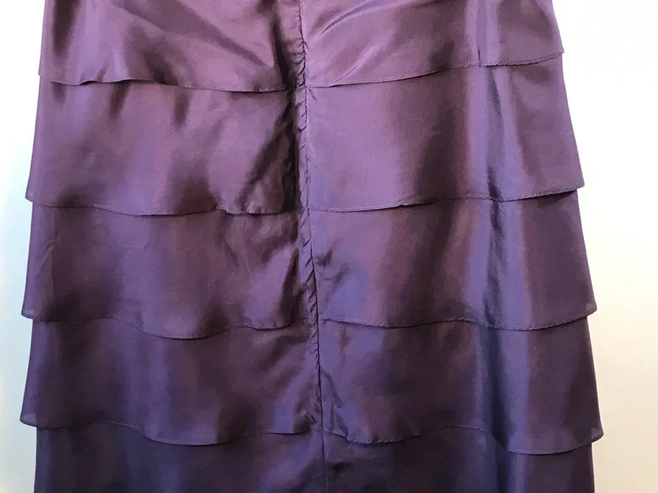 Billede 3 - Hugo Boss, nederdel, str 40